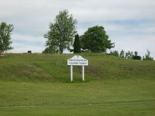 Commonwealth War Graves Riverview Cemetery