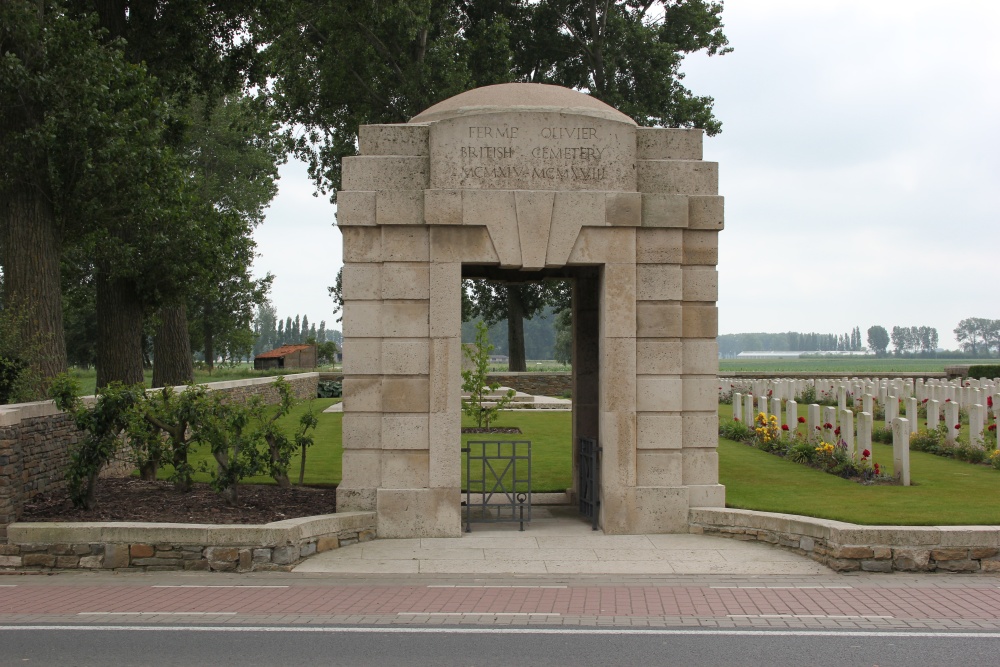 Ferme-Olivier Commonwealth War Cemetery #1
