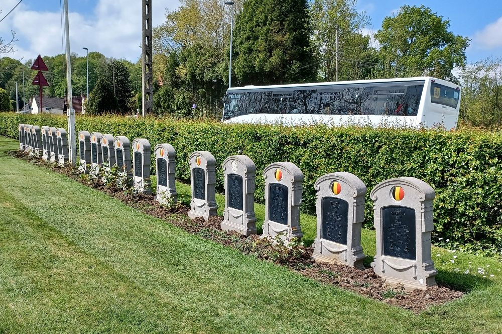 Belgian War Graves St. Omer Souvenir Longuenesse