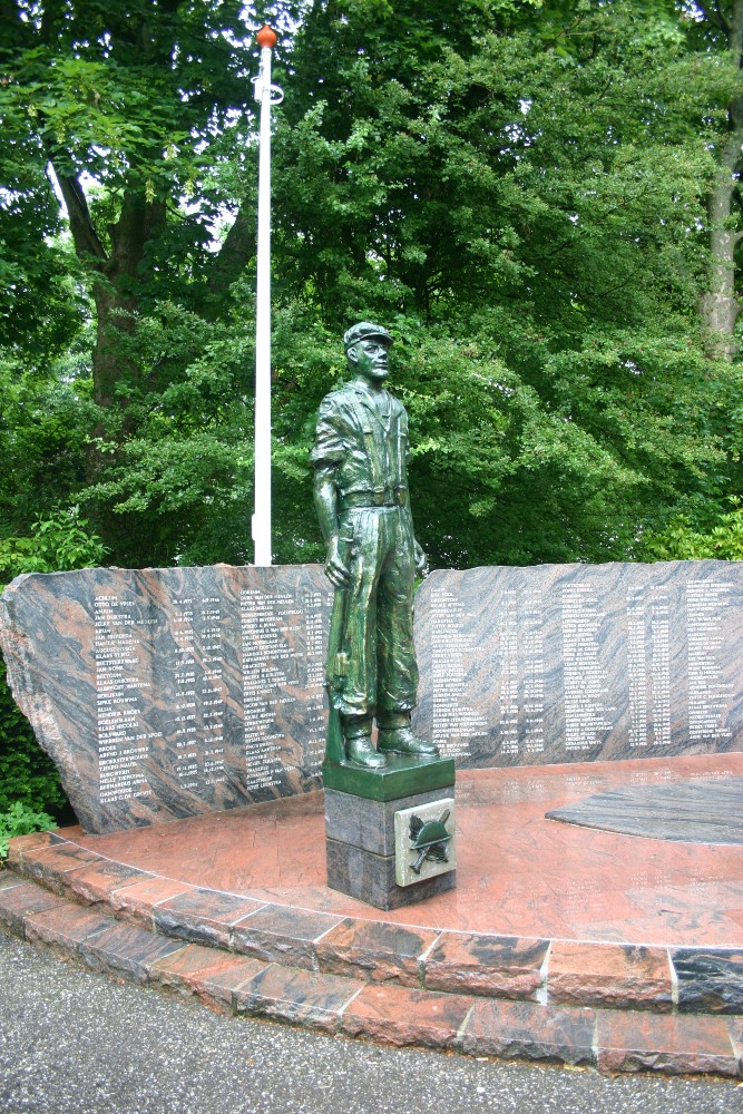 Indisch Monument 