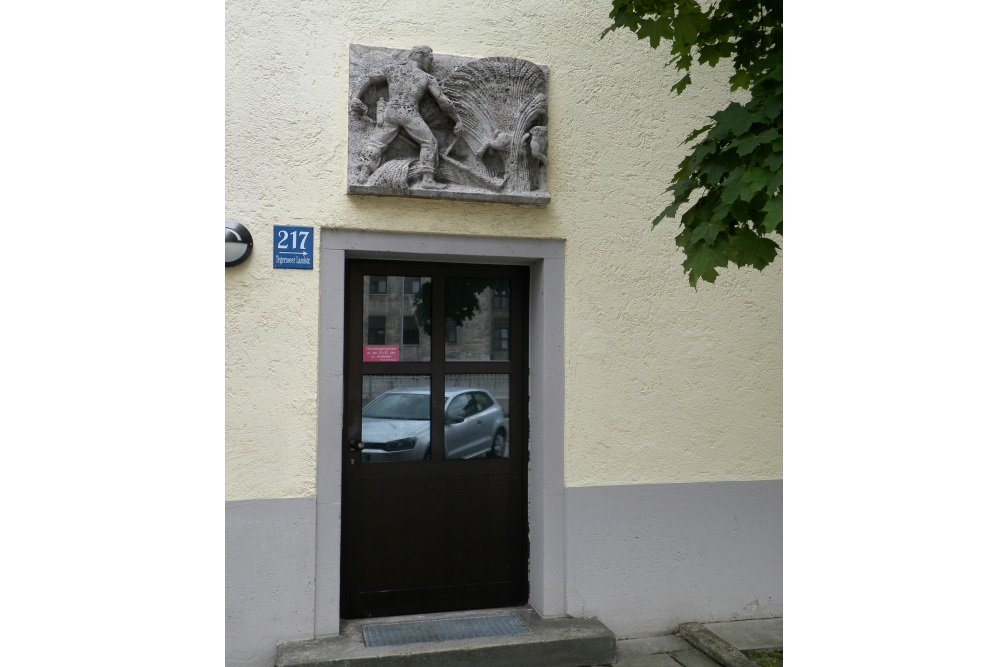 National Socialist Art Tegernseer Landstraße #2