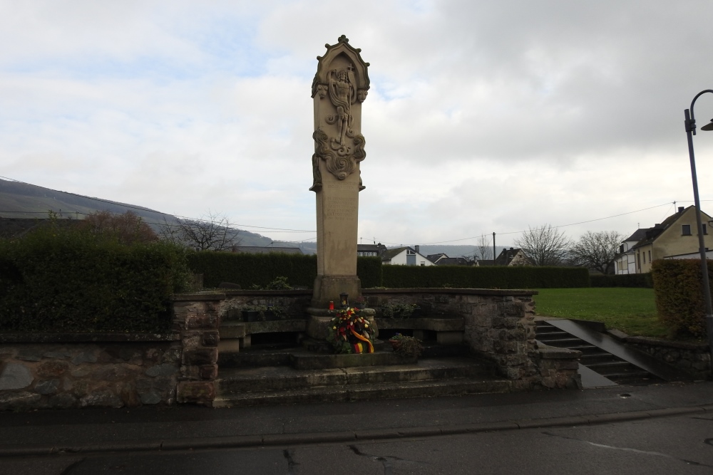Monument Eerste Wereldoorlog Klüsserath #2