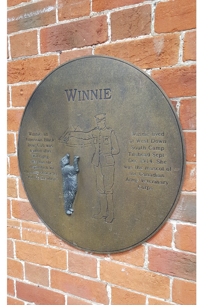 Monument Winnie Tilshead #1