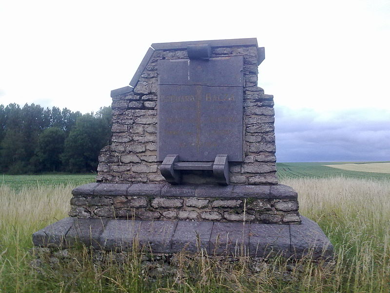 Monument Executie Verzetsstrijders Nil-Saint-Vincent #1