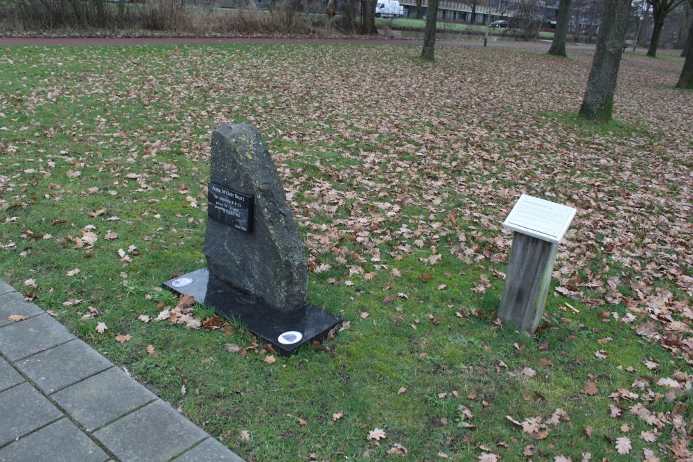 Monument Sergeant Swart Meppel #3