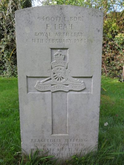 Commonwealth War Graves Little Kingshill Baptist Chapelyard #1