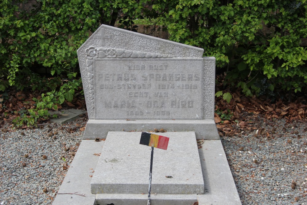 Belgian Graves Veterans Elene #2