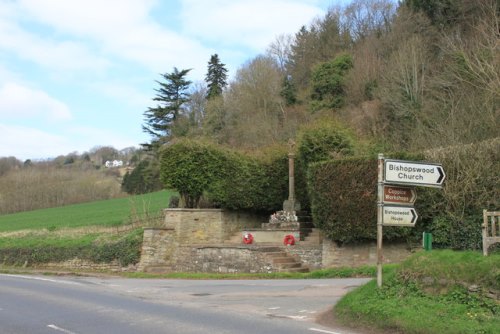 Oorlogsmonument Bishopswood #1