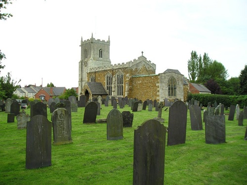 Commonwealth War Graves St Andrew Churchyard