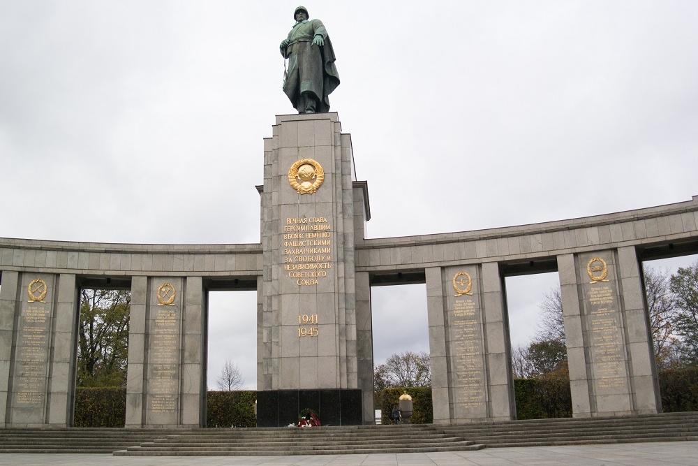 Soviet War Memorial (Tiergarten) #1