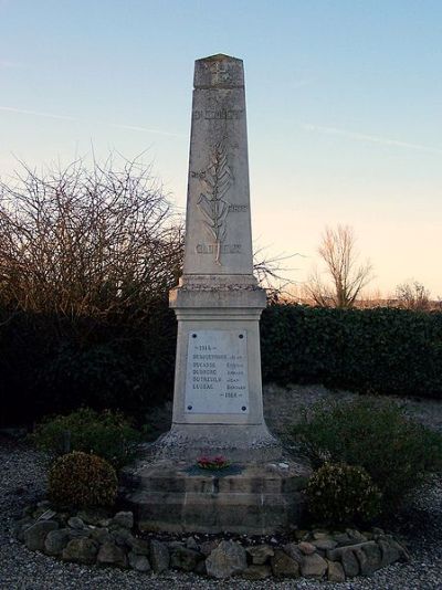 Oorlogsmonument Saint-Loubert #1