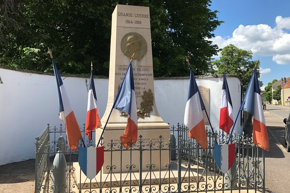 War Monument Dampiere-Sur-Salon