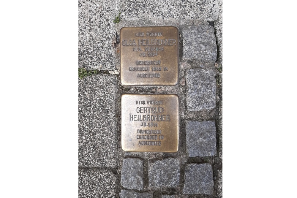 Stolpersteine Johannisstrae 10