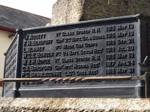 Oorlogsmonument Bovey Tracey #1