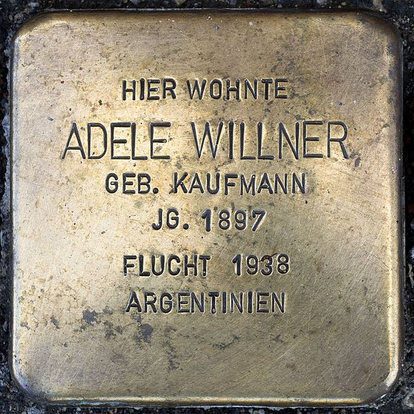Stolpersteine St. Töniser Straße 6