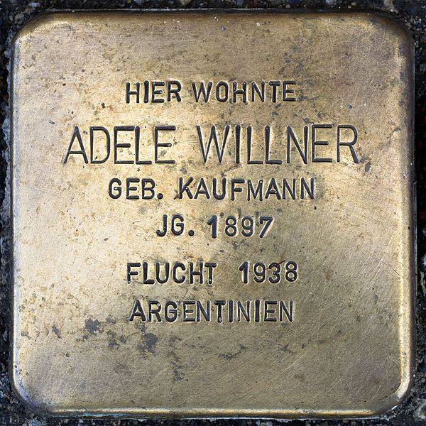 Stolpersteine St. Tniser Strae 6 #1