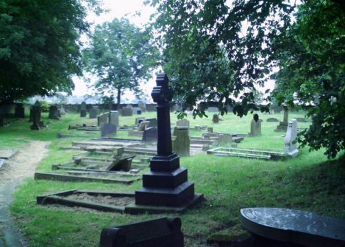 Oorlogsgraven van het Gemenebest St Peter Churchyard