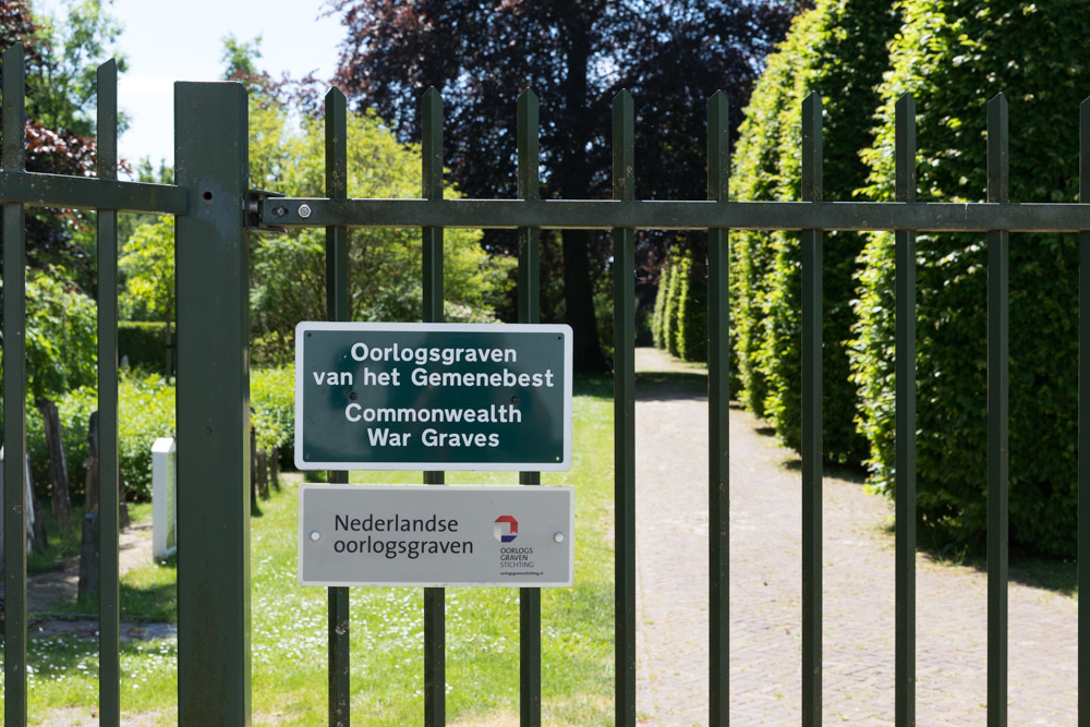 Dutch War Graves Old Cemetery Holten #5