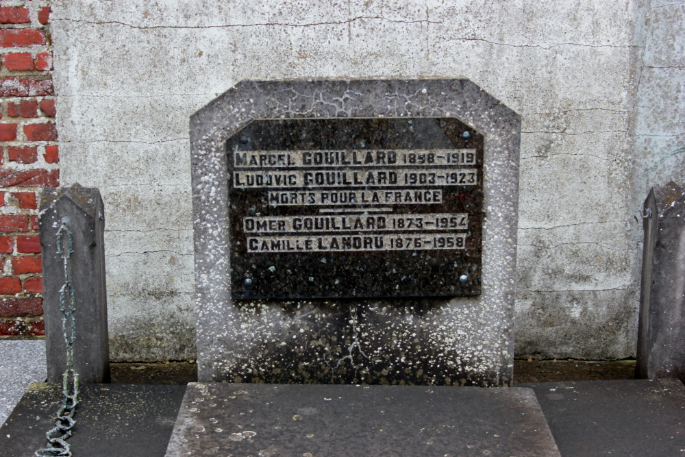 War Memorial Bailleul-Sir-Berthoult #4