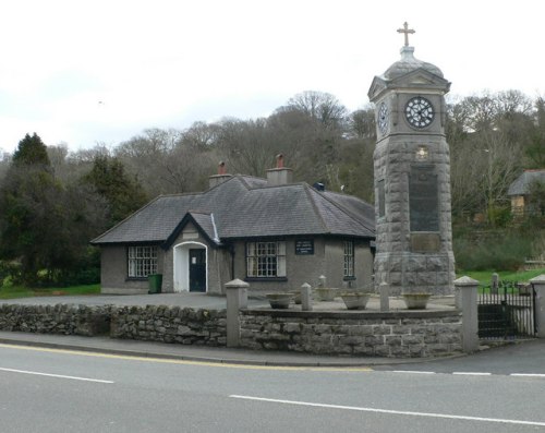 War Memorial Y Felinheli #1