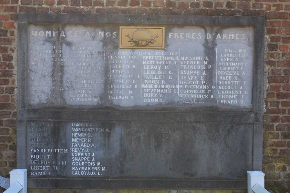 Oorlogsmonument Begraafplaats Hamme-Mille #2