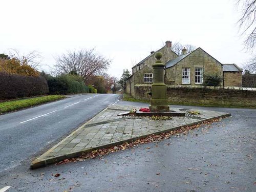 Oorlogsmonument Stannington #1