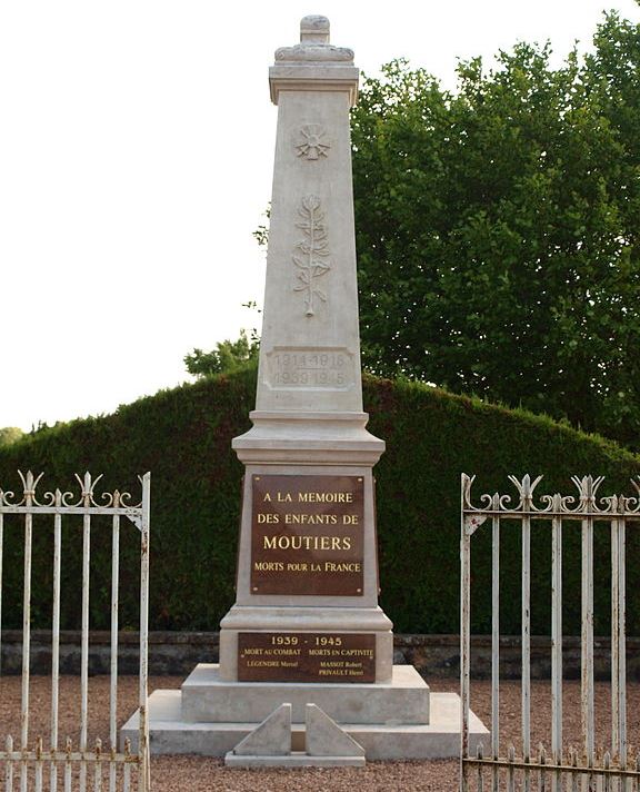 Oorlogsmonument Moutiers-en-Puisaye