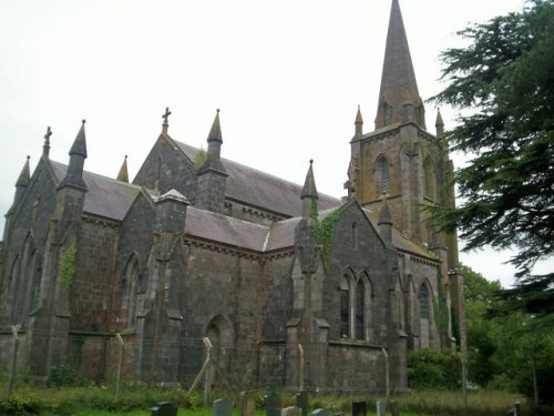 Oorlogsgraf van het Gemenebest St. John the Baptist Churchyard