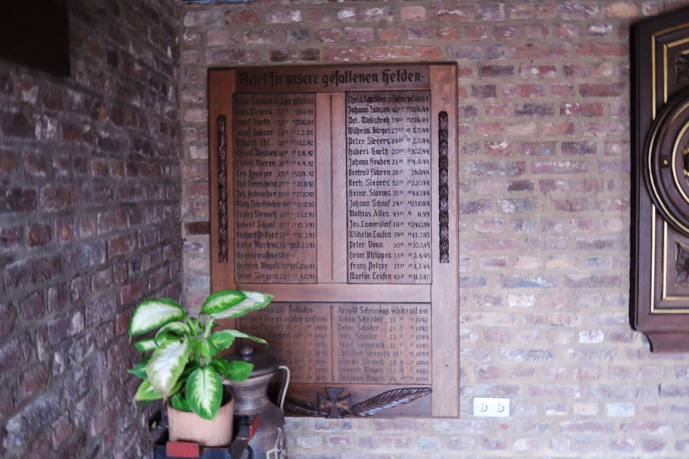 War Memorial Prümmern Church #1