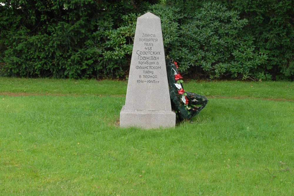 Mass Grave Soviet Prisoners of War Sdenfriedhof #2