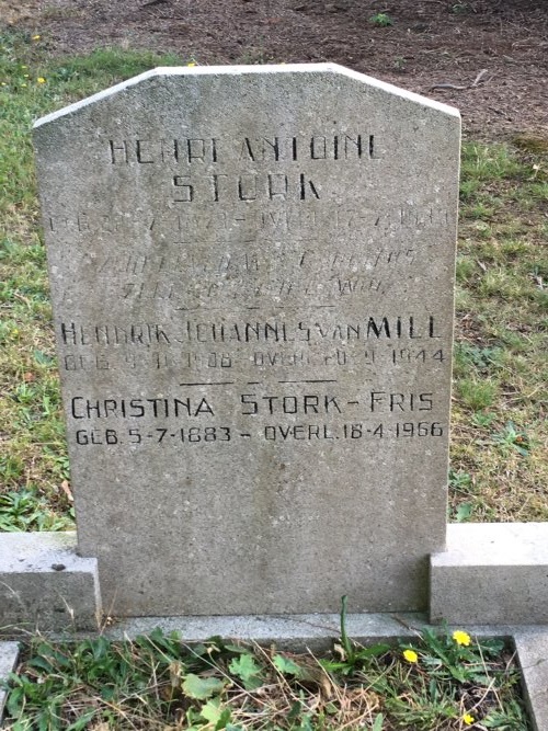 Dutch War Graves Municipal Cemetery Soest #4