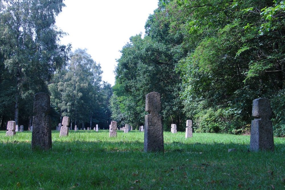 Kampbegraafplaats Esterwegen #4