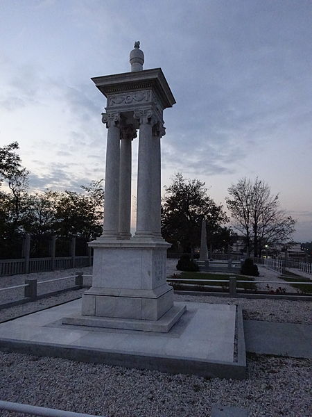 Memorial French Soldiers