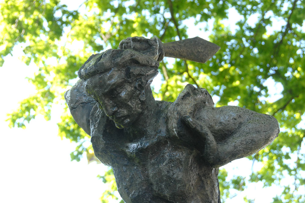 Monument Saint-Joris and the Dragon Den Bosch