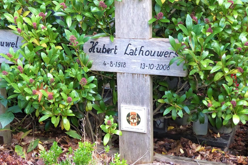 Belgian Graves Veterans Kalmthout-Heide #4