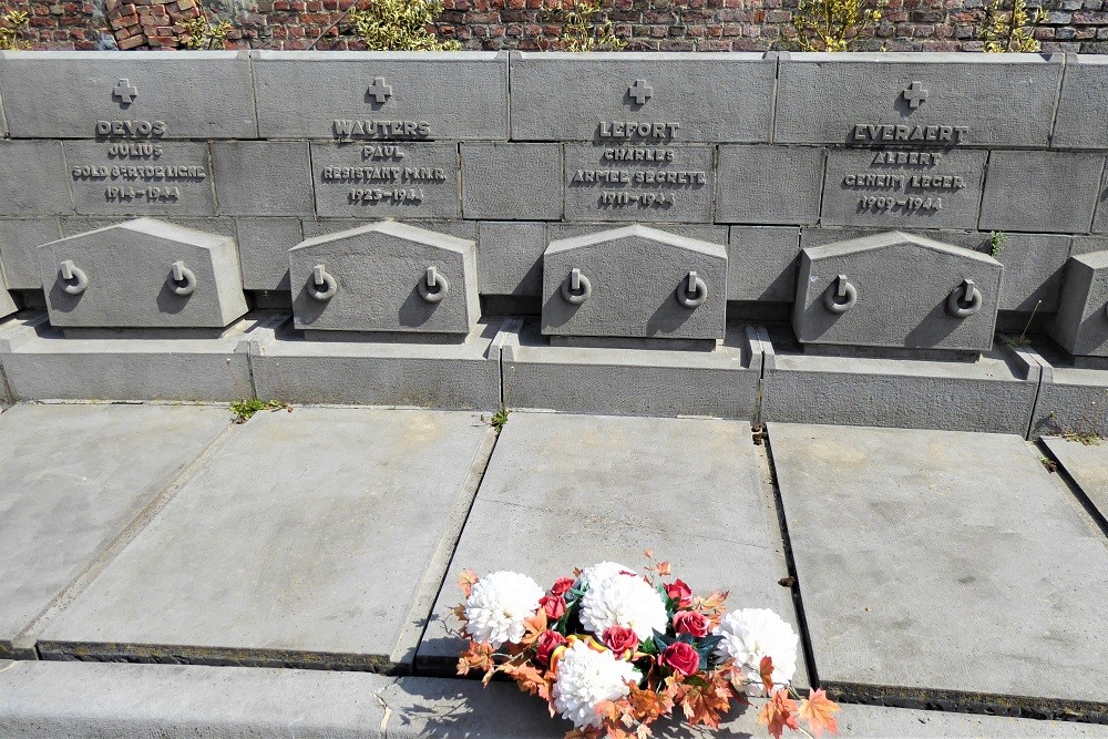 Belgian War Graves Laken #4
