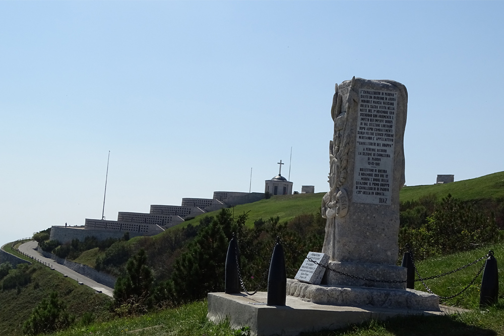 Monument Reggimento Cavalleggeri di Padova #1