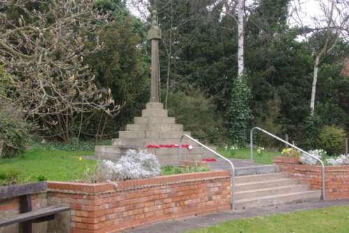 Oorlogsmonument Lubenham #1