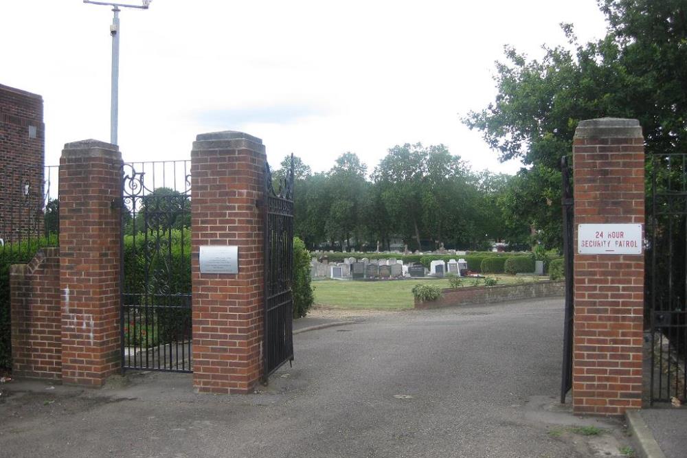 Commonwealth War Graves Willesden Liberal Jewish Cemetery #1