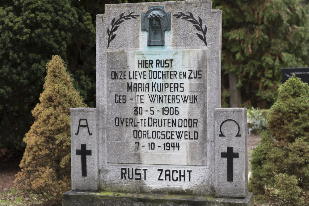 Dutch War Graves & Memorial R.C. Cemetery Druten #5