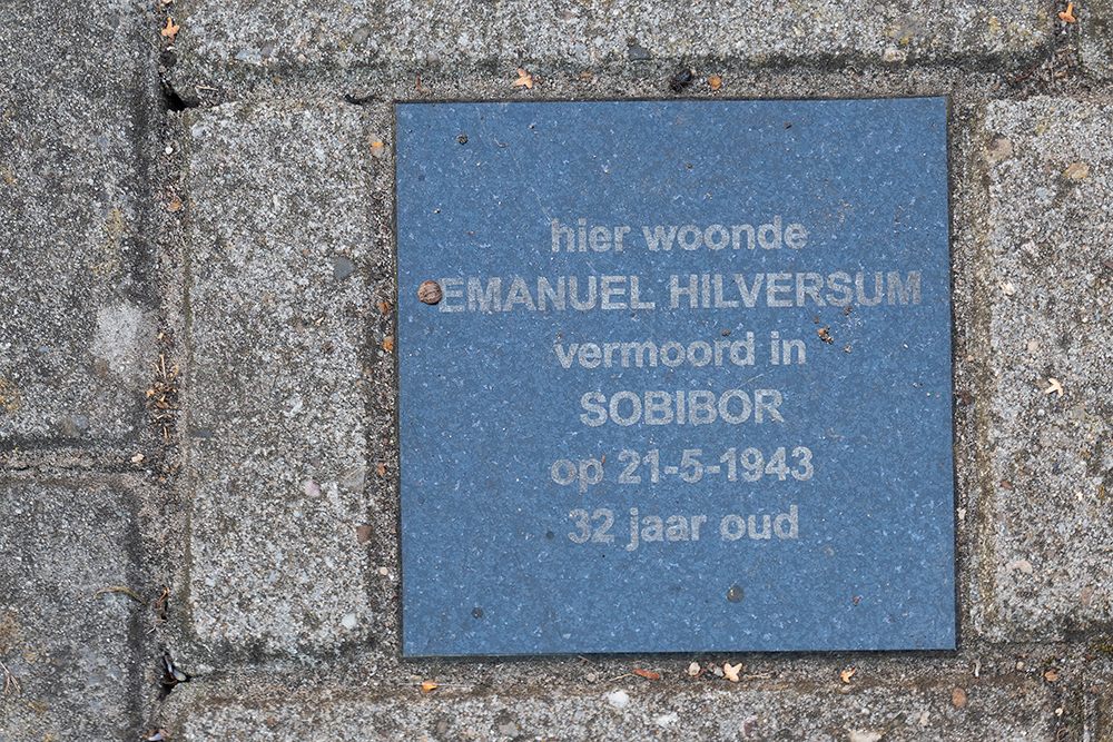 Memorial Stones Trompstraat 77 #2