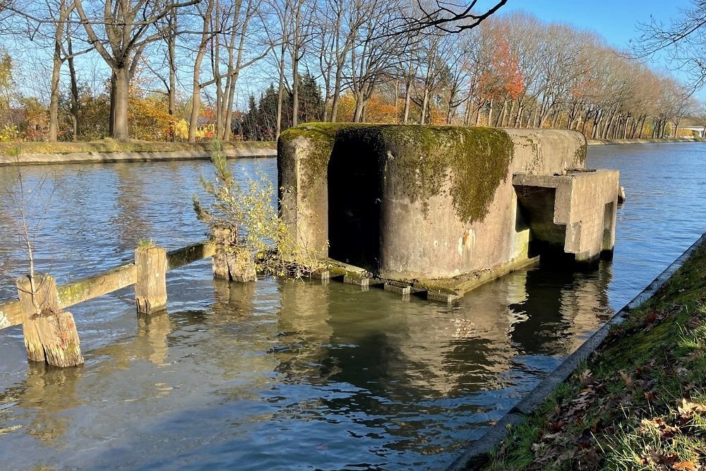 Bunker 14 Border Defence Bocholt-Herentals Canal #5