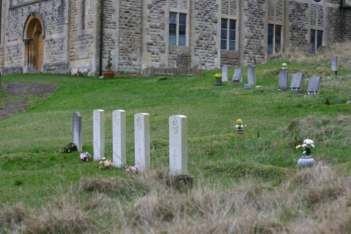 Commonwealth War Graves Chalford Tabernacle Graveyard #1