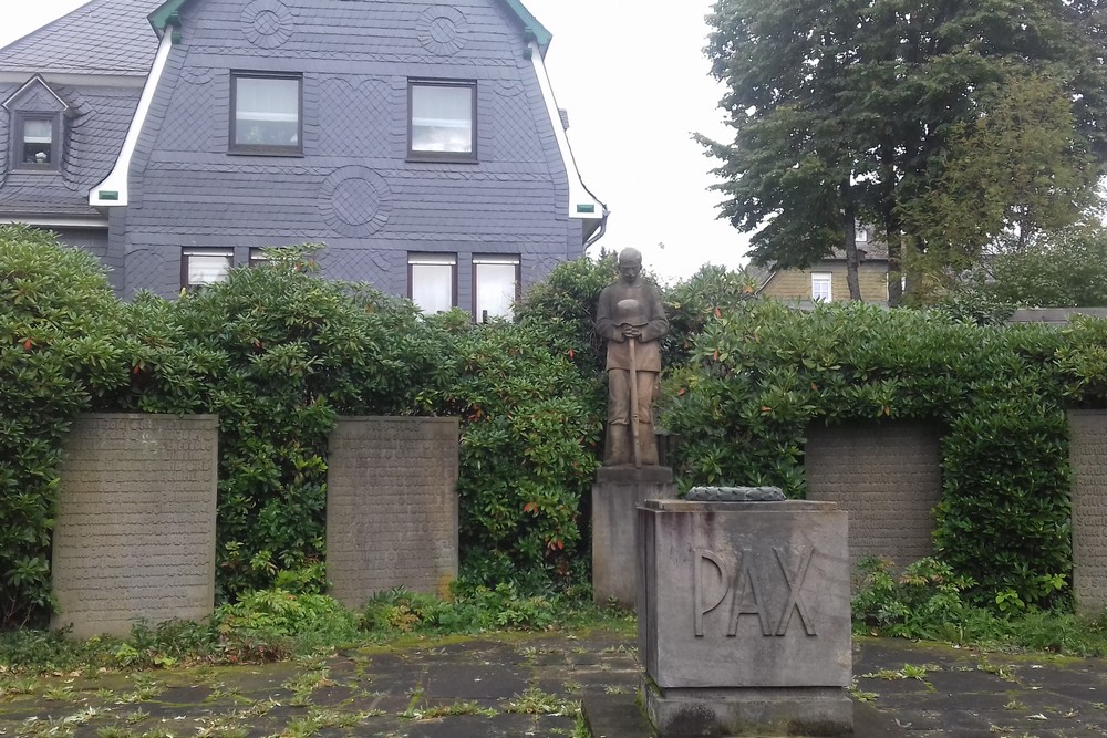 War Memorial Olsberg #2