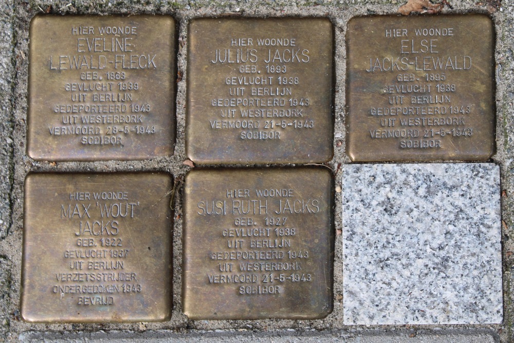 Stolpersteine Patroclosstraat 24 #1