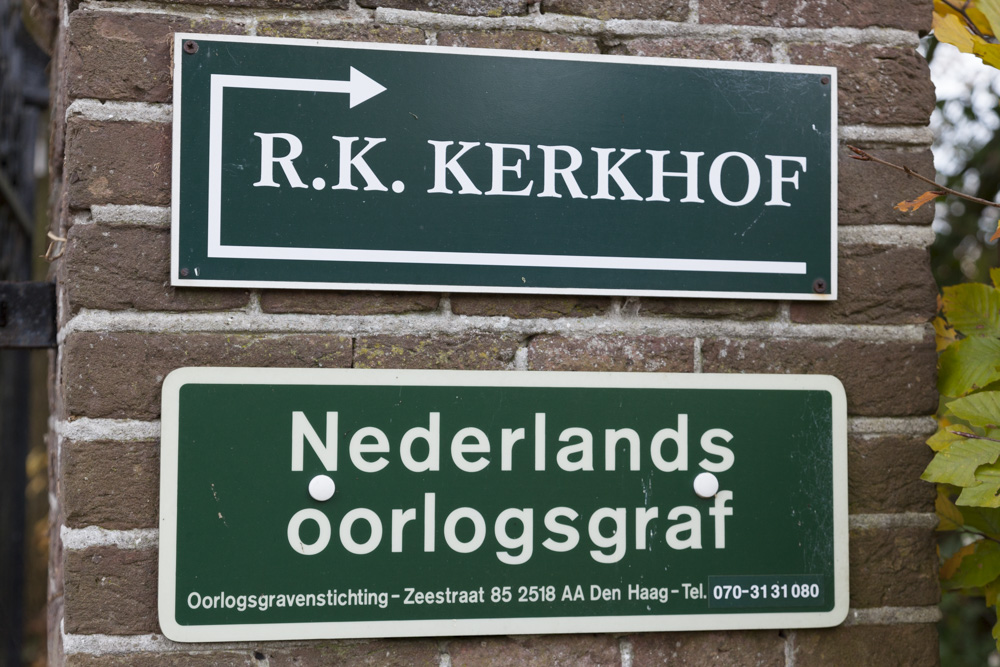 Nederlands Oorlogsgraf Rooms Katholieke Begraafplaats Brummen #3