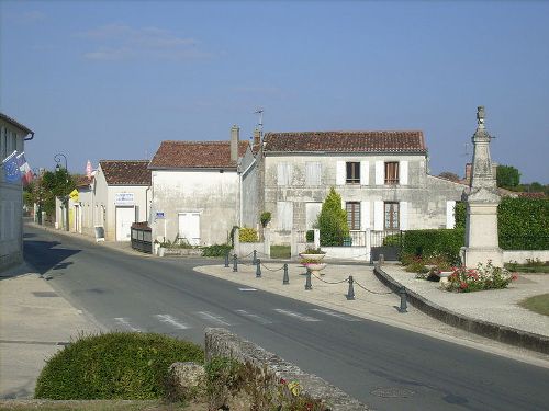 Oorlogsmonument Nieul-ls-Saintes