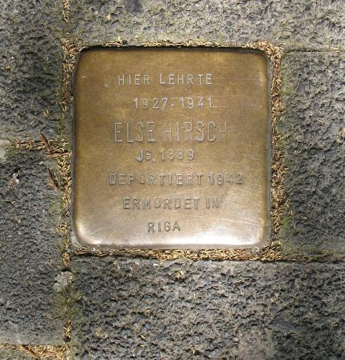 Stumbling Stone Huestraße 28