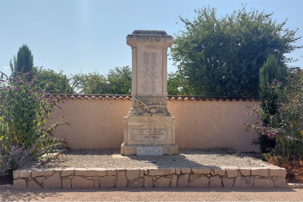 Oorlogsmonument Chambéon #2