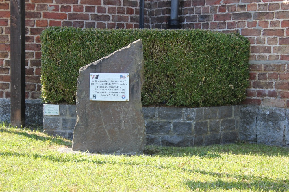 Monument Bevrijding Vieuxville #2